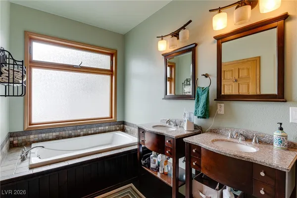 $2,745 | 3935 White Fir Way, Las Vegas, NV 89124