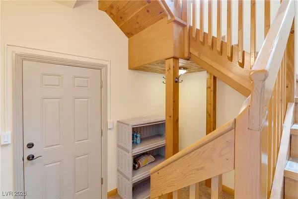 $2,745 | 3935 White Fir Way, Las Vegas, NV 89124