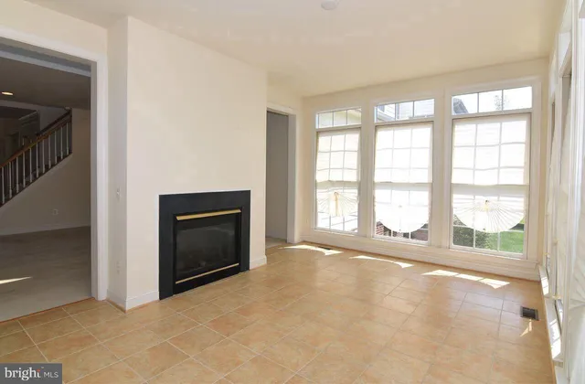 $4,043 | 4619 Beaufont Spring Court, Woodbridge, VA 22192