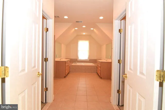 $4,043 | 4619 Beaufont Spring Court, Woodbridge, VA 22192