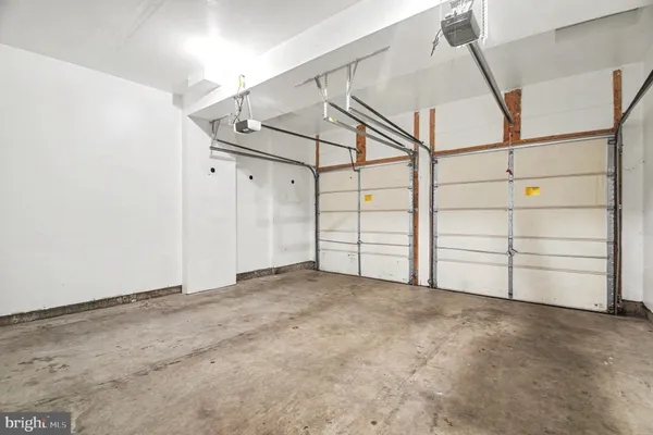 $3,999 | 4619 Beaufont Spring Court, Woodbridge, VA 22192