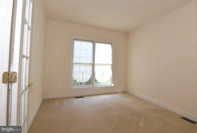 $4,043 | 4619 Beaufont Spring Court, Woodbridge, VA 22192