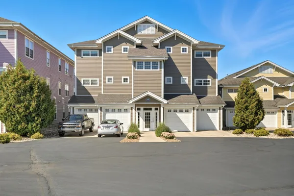 $599,900 | 13234 East Lakeshore Drive, Unit K202, Cedar Lake, IN 46303