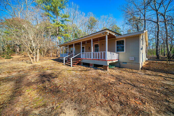 663 Gooseneck Road Aiken, SC 29805 - Photo 2 of 30 002-680x453-photo