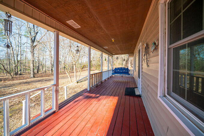 663 Gooseneck Road Aiken, SC 29805 - Photo 4 of 30 004-680x453-photo