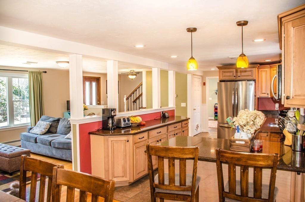 12 Lancaster Road Berlin, MA 01503 - Photo 9 of 41