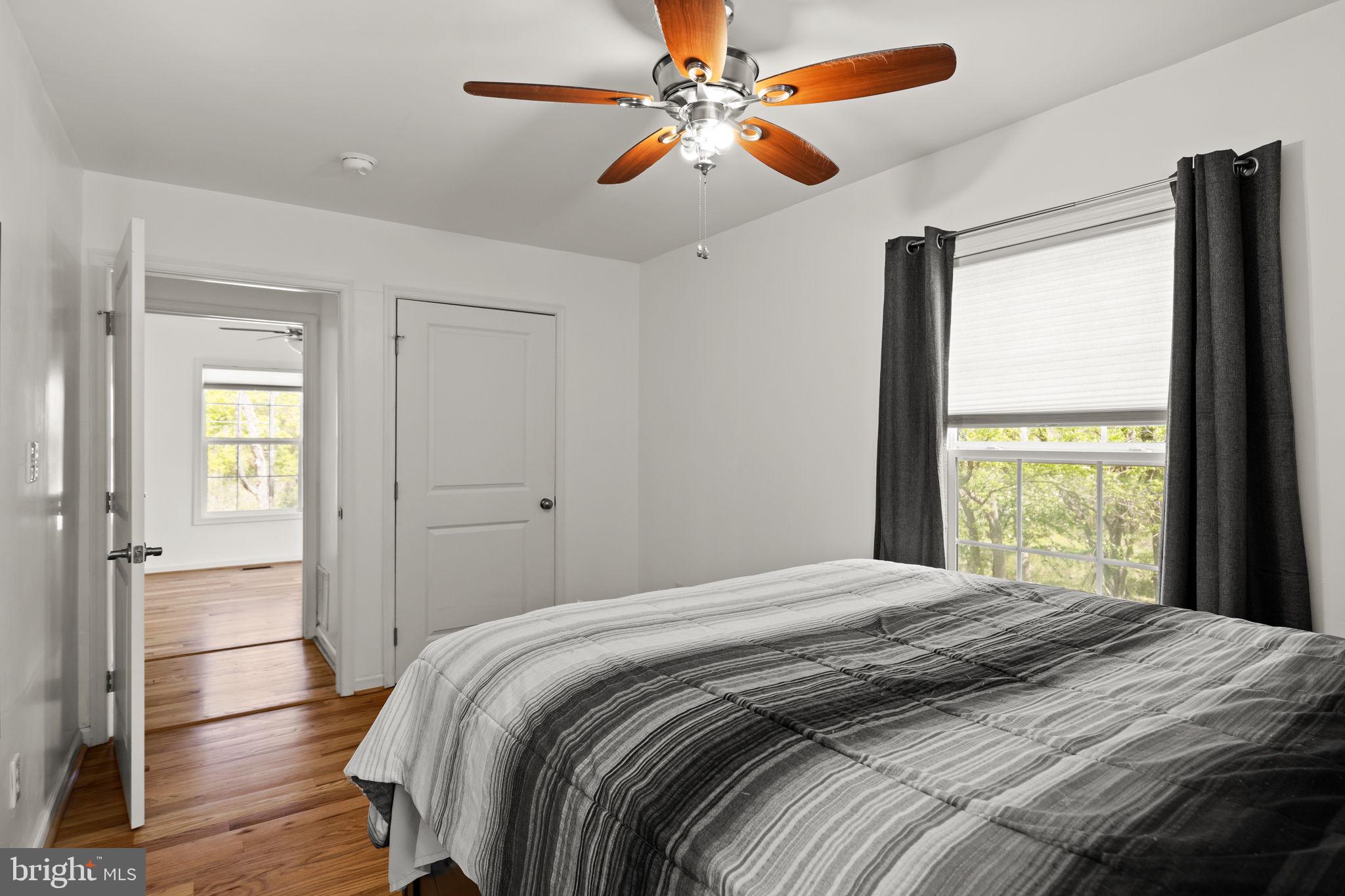 74 Lake Front Road Front Royal, VA 22630 - Photo 10 of 26 Primary bedroom