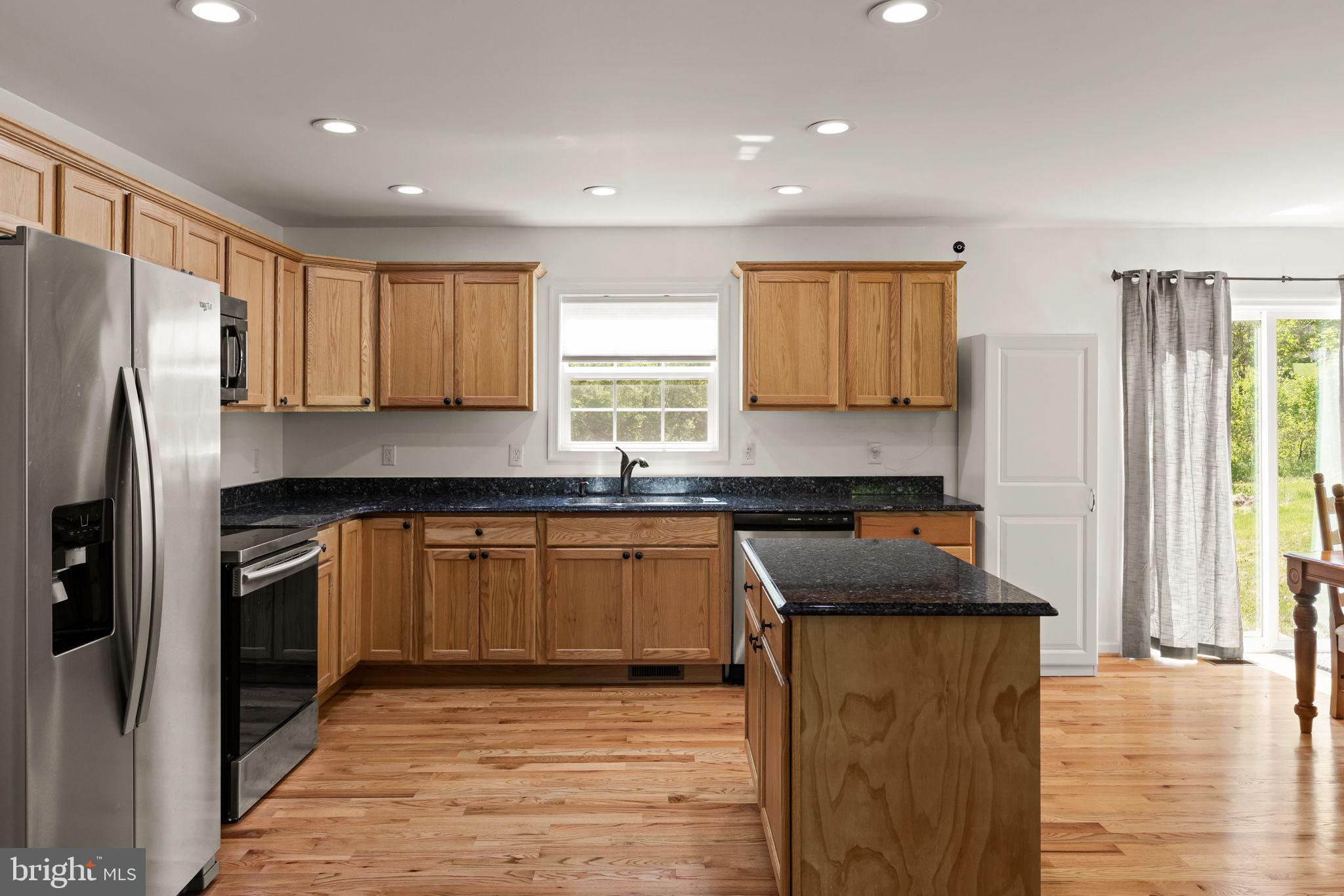 74 Lake Front Road Front Royal, VA 22630 - Photo 7 of 26 Gallery Image 7