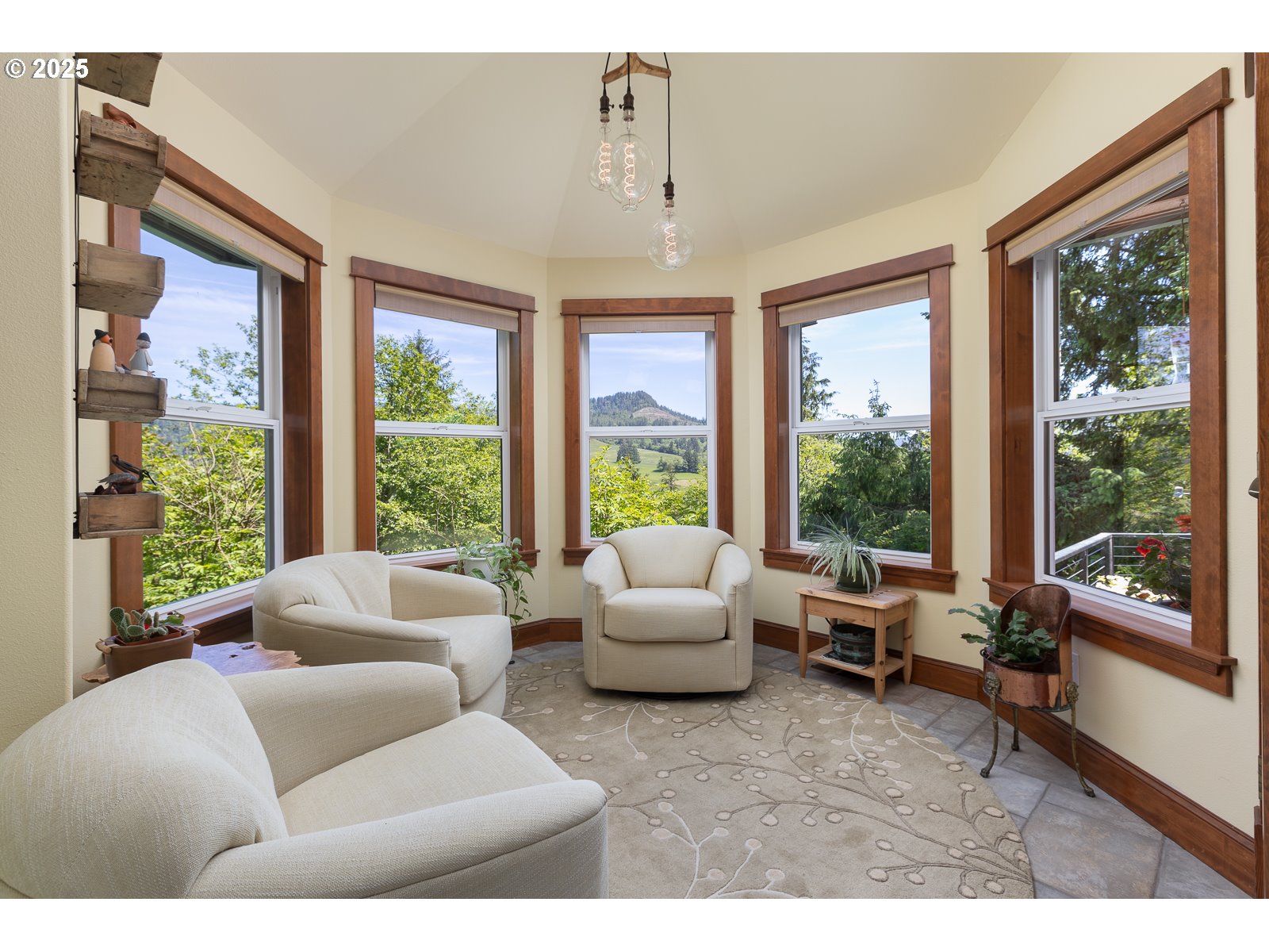 15570 Condor Road Cloverdale, OR 97112 - Photo 12 of 48