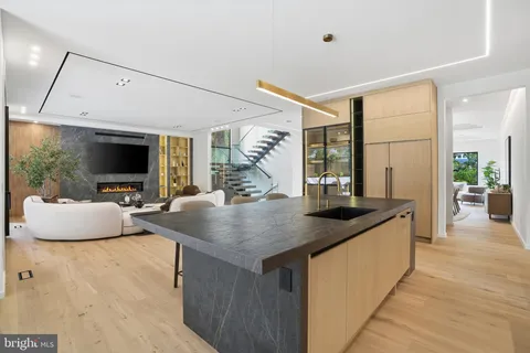 $4,500,000 | 1803 Dumbarton Street, McLean, VA 22101