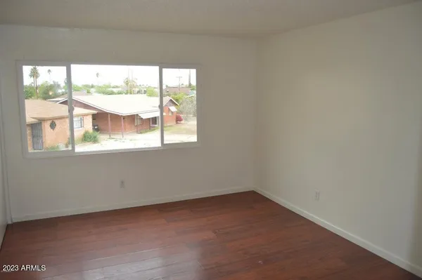 $1,350 | 3529 East Palm Lane, Phoenix, AZ 85008