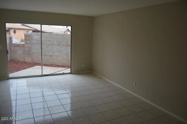 $1,350 | 3529 East Palm Lane, Phoenix, AZ 85008