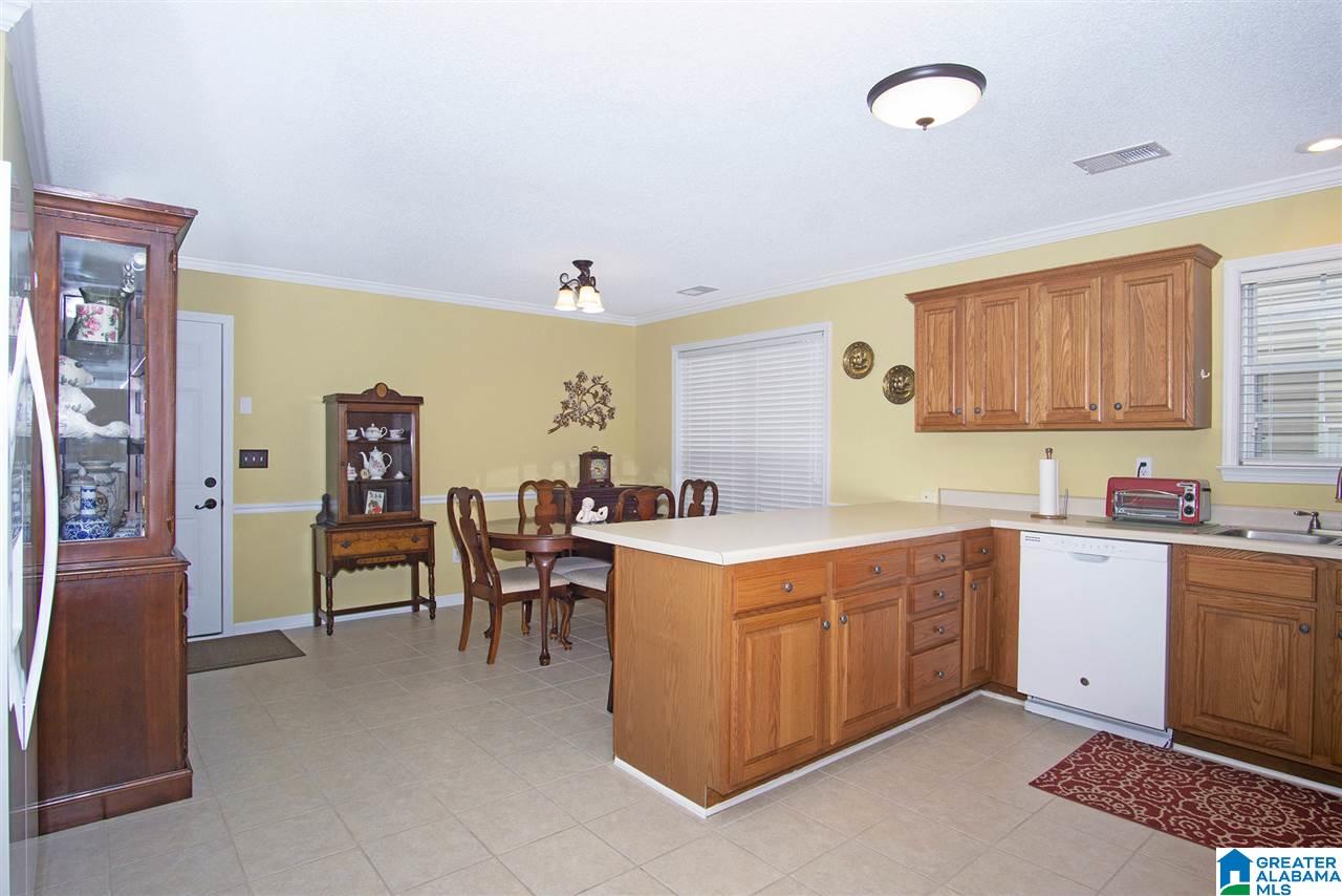 151 Warwick Circle Alabaster, AL 35007 - Photo 5 of 26