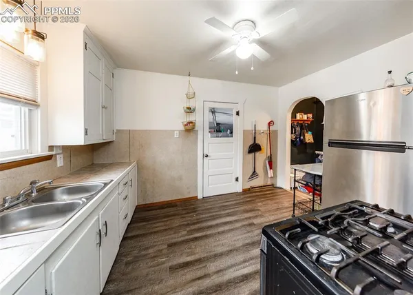 $207,000 | 2035 Pine Street, Pueblo, CO 81004