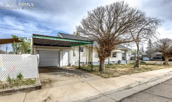 $207,000 | 2035 Pine Street, Pueblo, CO 81004