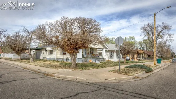 $207,000 | 2035 Pine Street, Pueblo, CO 81004