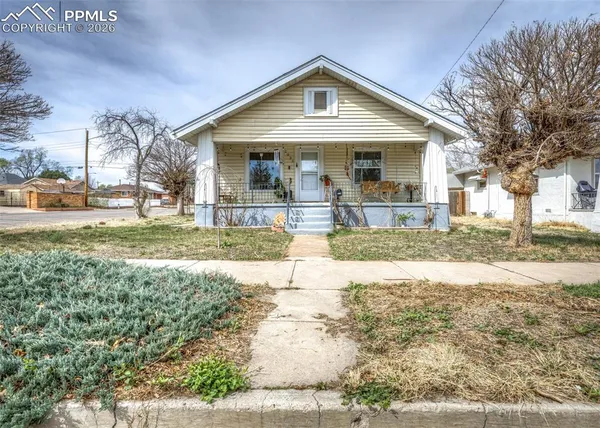 $207,000 | 2035 Pine Street, Pueblo, CO 81004