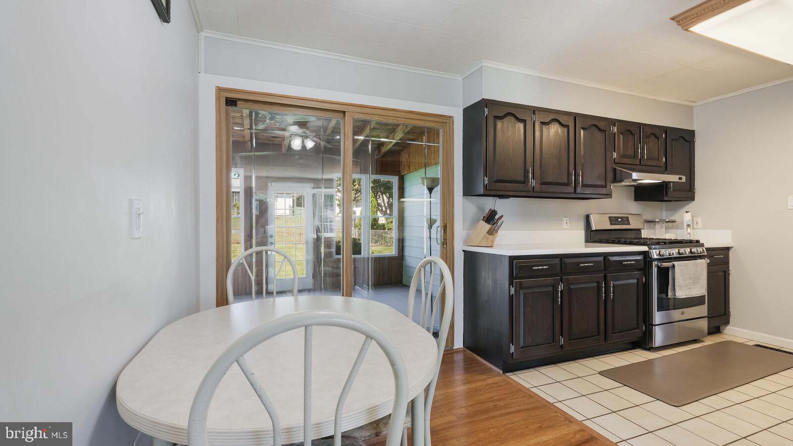 267 Yorkshire Road Fairless Hills, PA 19030 - Photo 11 of 25 Gallery Image 11