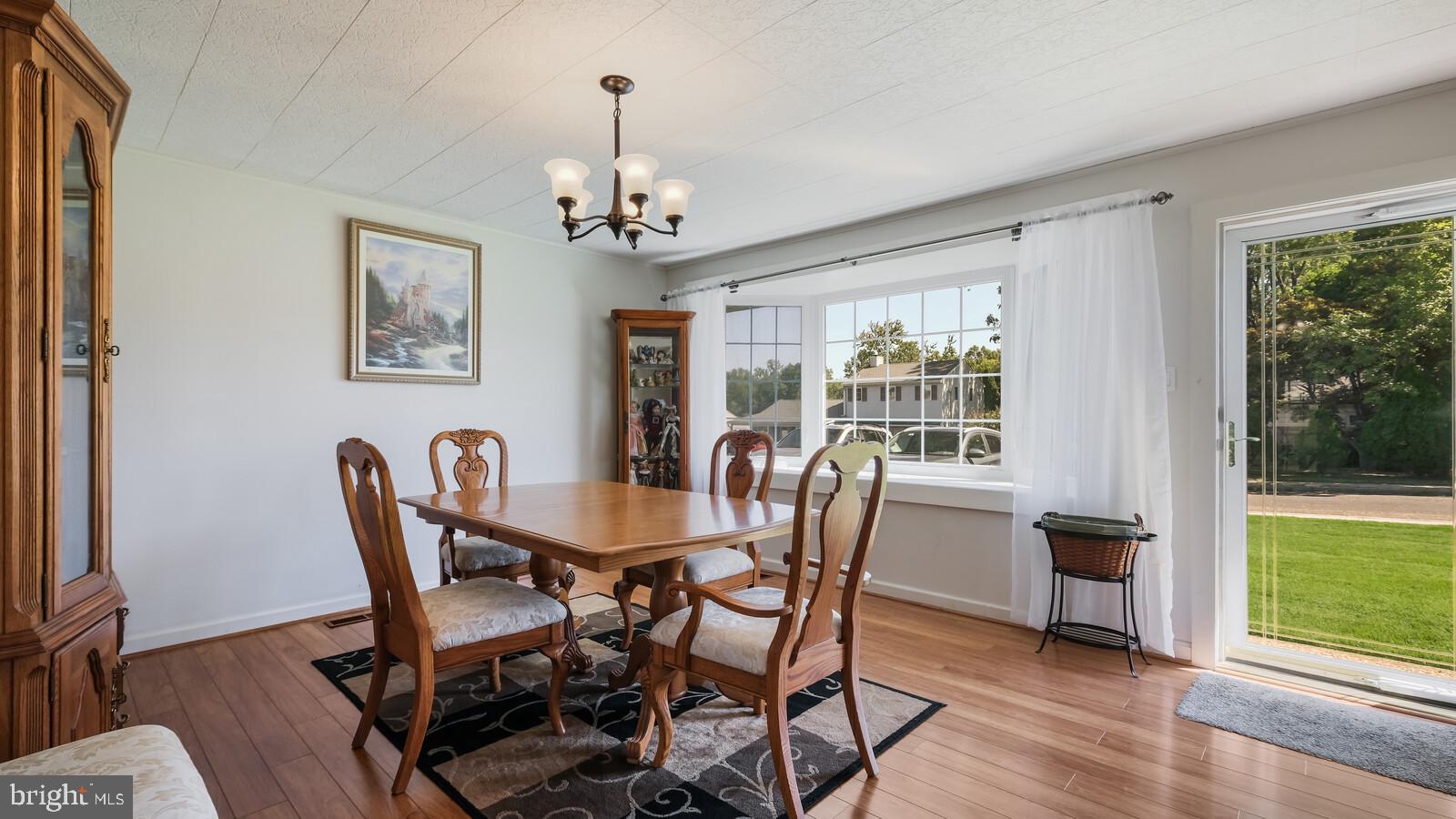267 Yorkshire Road Fairless Hills, PA 19030 - Photo 13 of 25 Gallery Image 13