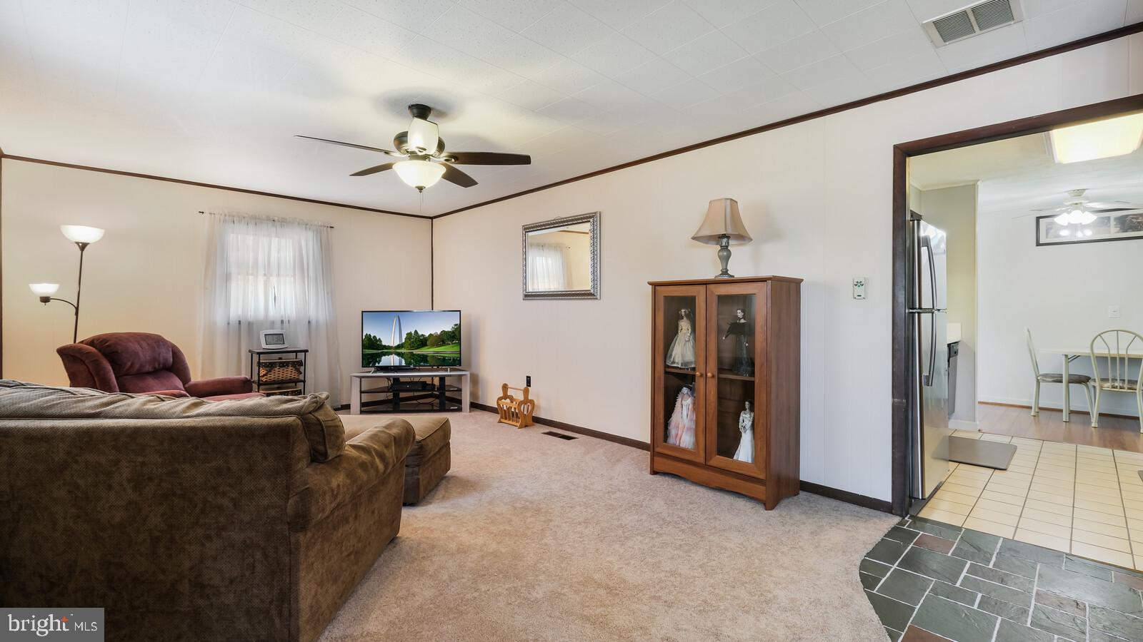 267 Yorkshire Road Fairless Hills, PA 19030 - Photo 6 of 25 Gallery Image 6
