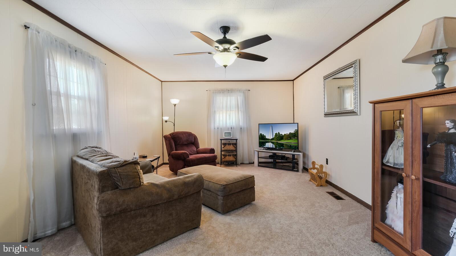 267 Yorkshire Road Fairless Hills, PA 19030 - Photo 7 of 25 Gallery Image 7