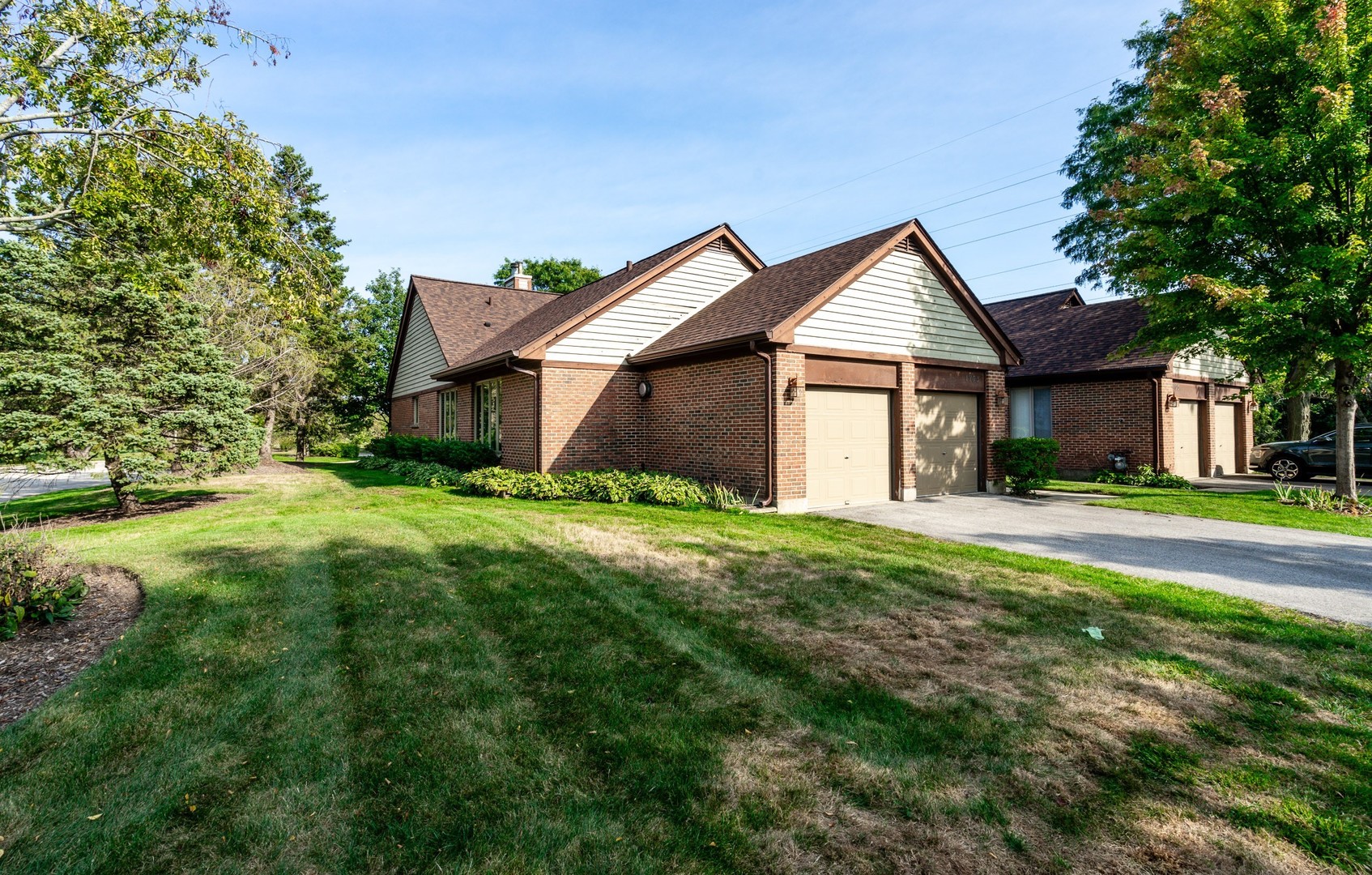 1703 Koehling Road Northbrook, IL 60062 - Photo 1 of 37 Gallery Image 1