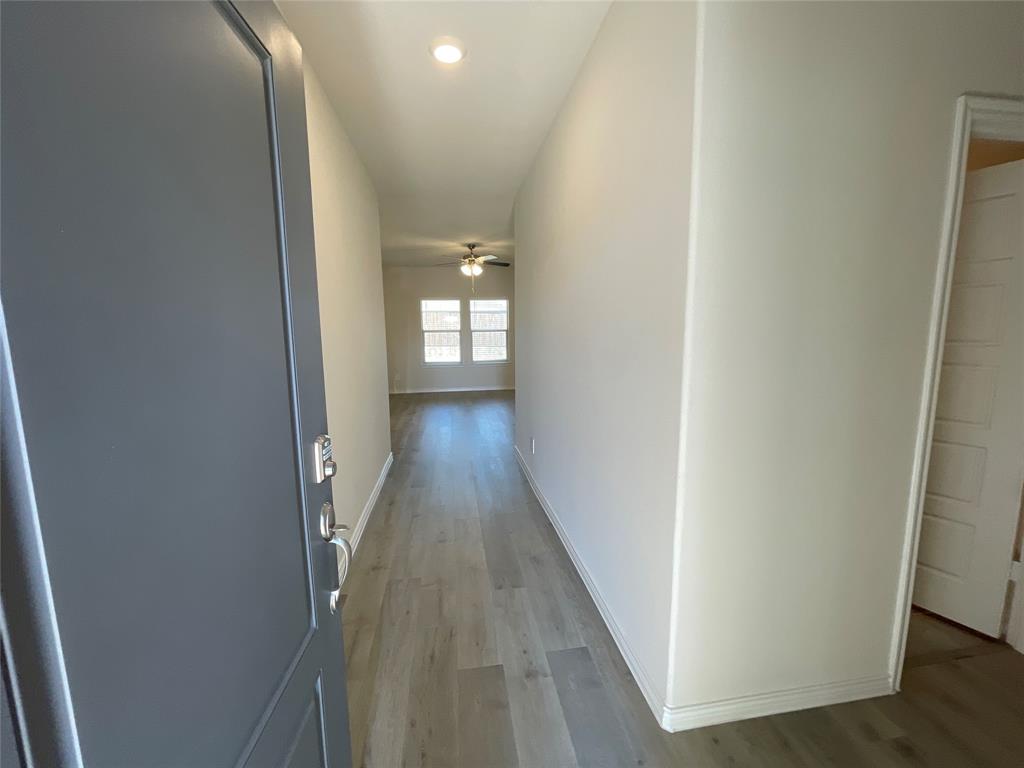 769 Sunglow Way Lavon, TX 75166 - Photo 2 of 24