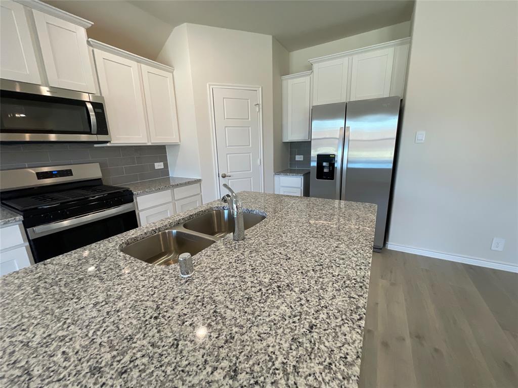 769 Sunglow Way Lavon, TX 75166 - Photo 5 of 24