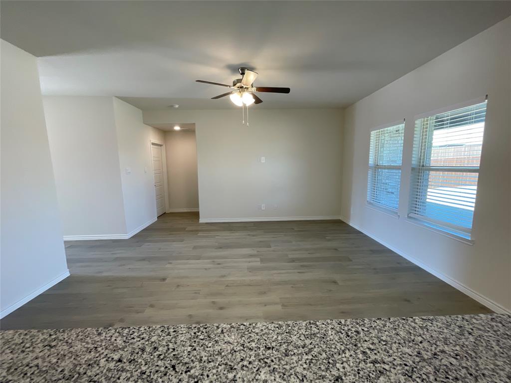 769 Sunglow Way Lavon, TX 75166 - Photo 9 of 24