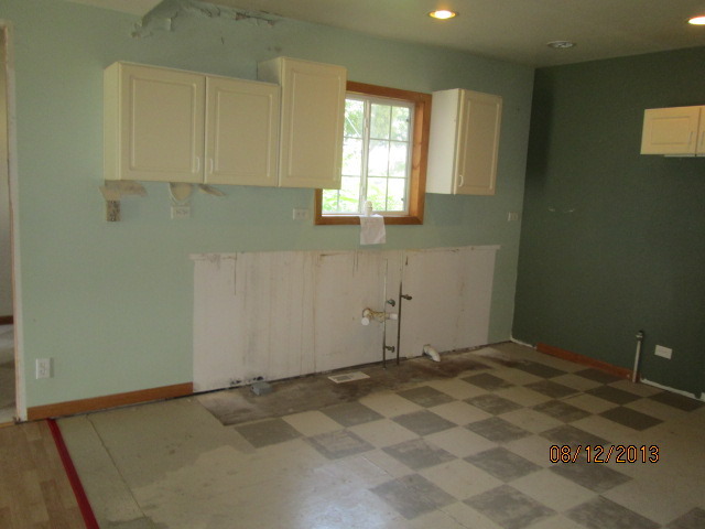 113 Garfield Road Harvard, IL 60033 - Photo 3 of 11 a view of a room with window