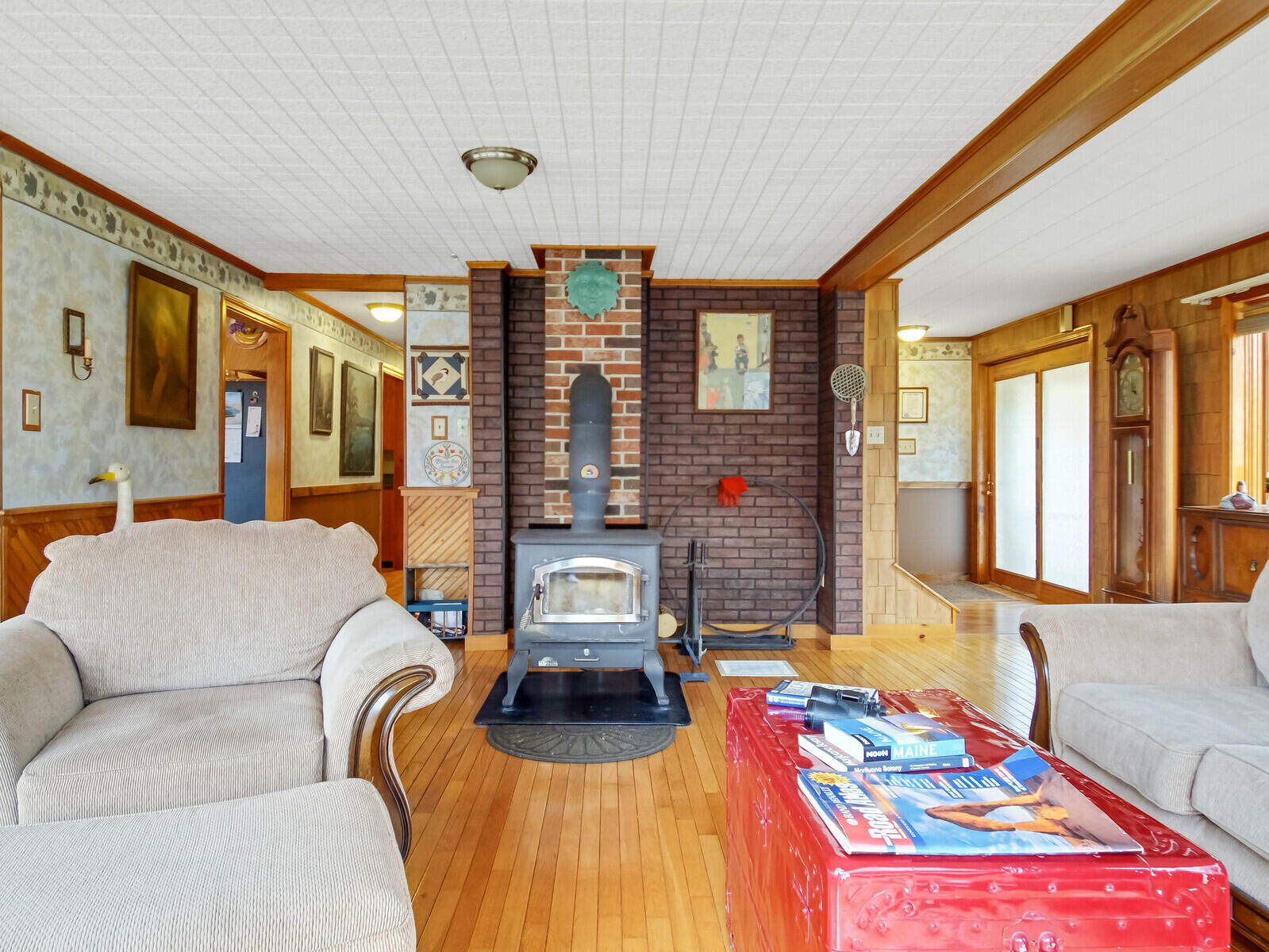 423 River Road Avon, ME 04966 - Photo 22 of 73 Great room
