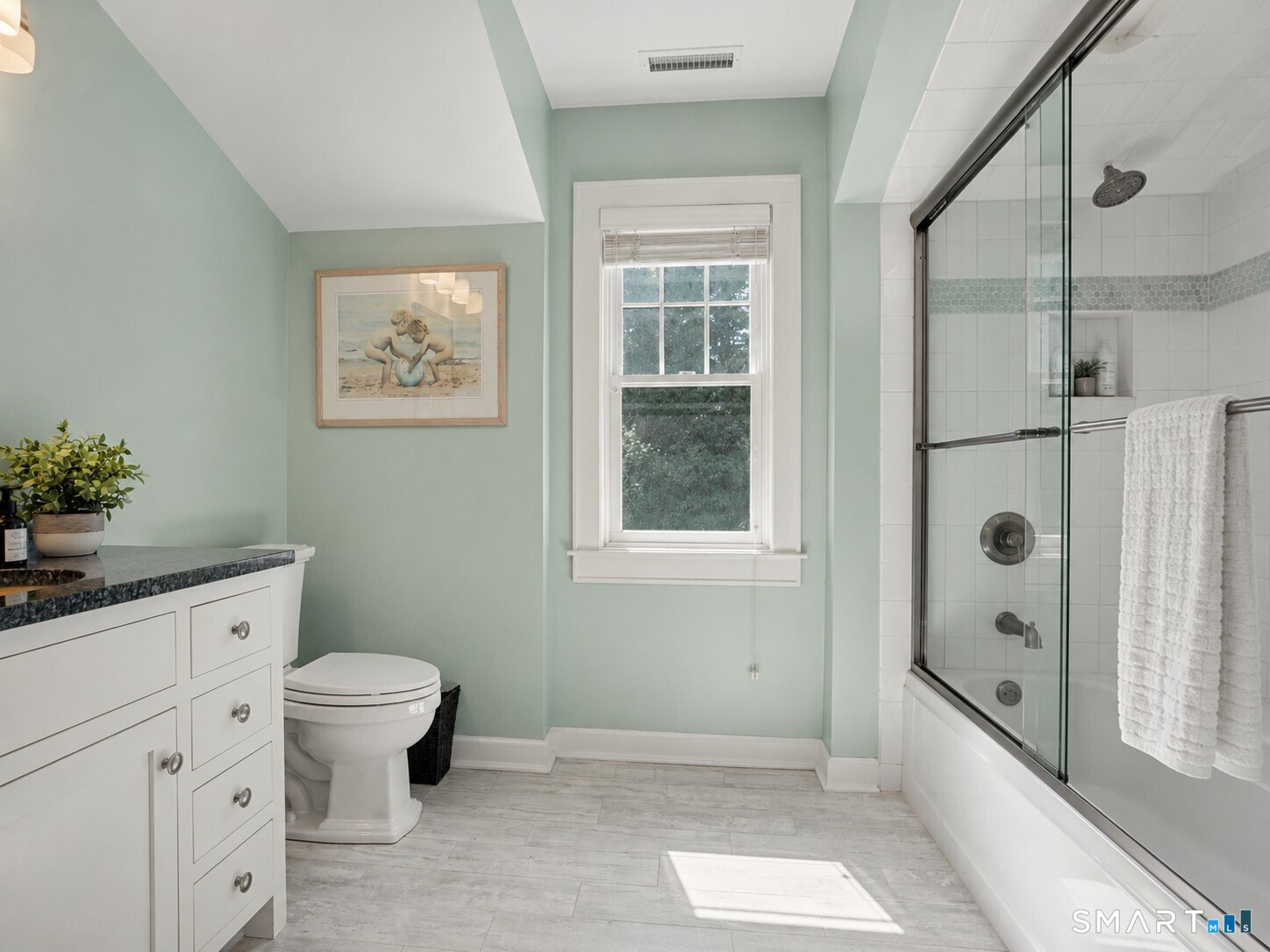 114 Lee Drive Fairfield, CT 06824 - Photo 24 of 36 Gallery Image 24