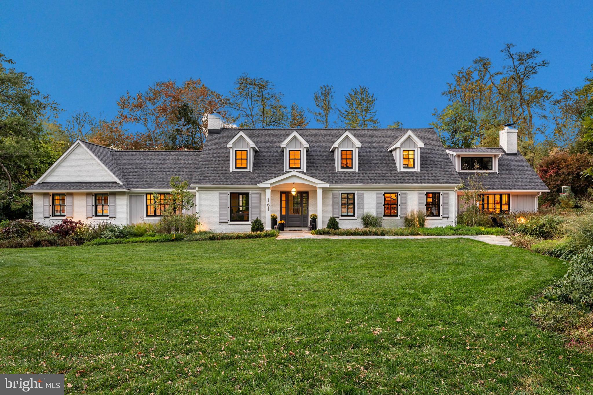 161 Hunters Lane Devon, PA 19333 - Photo 7 of 86 Welcome to 161 Hunters Lane