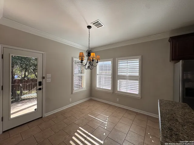 $2,900 | 310 Waxberry Trail, San Antonio, TX 78256