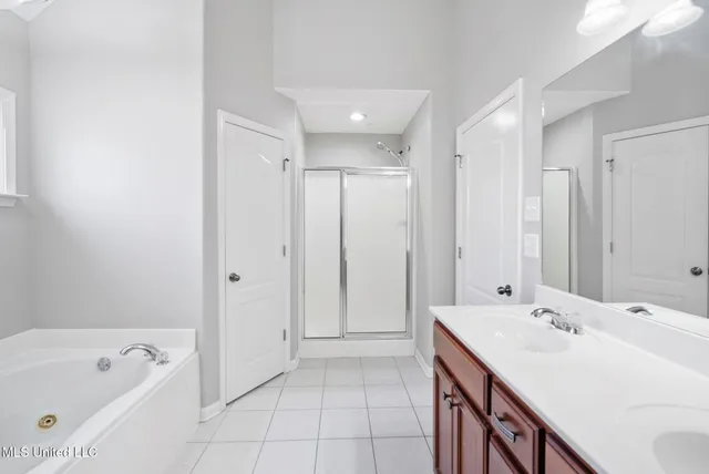 $349,900 | 729 Mossy Oaks Cove, Hernando, MS 38632