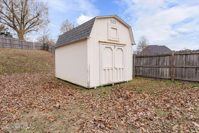 $349,900 | 729 Mossy Oaks Cove, Hernando, MS 38632