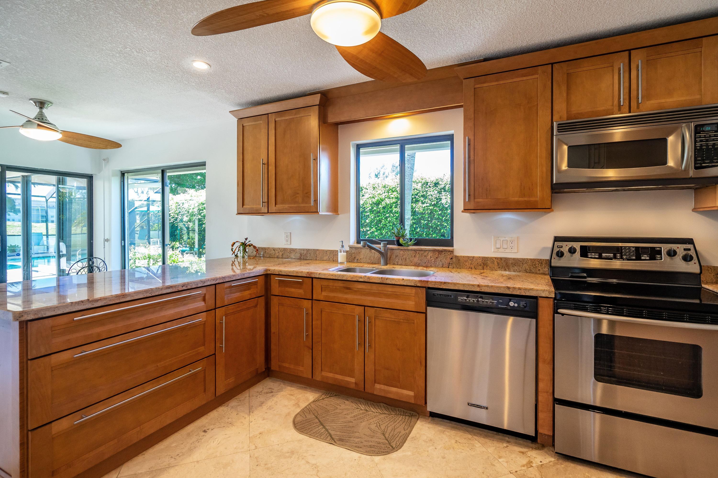 Kitchen 3