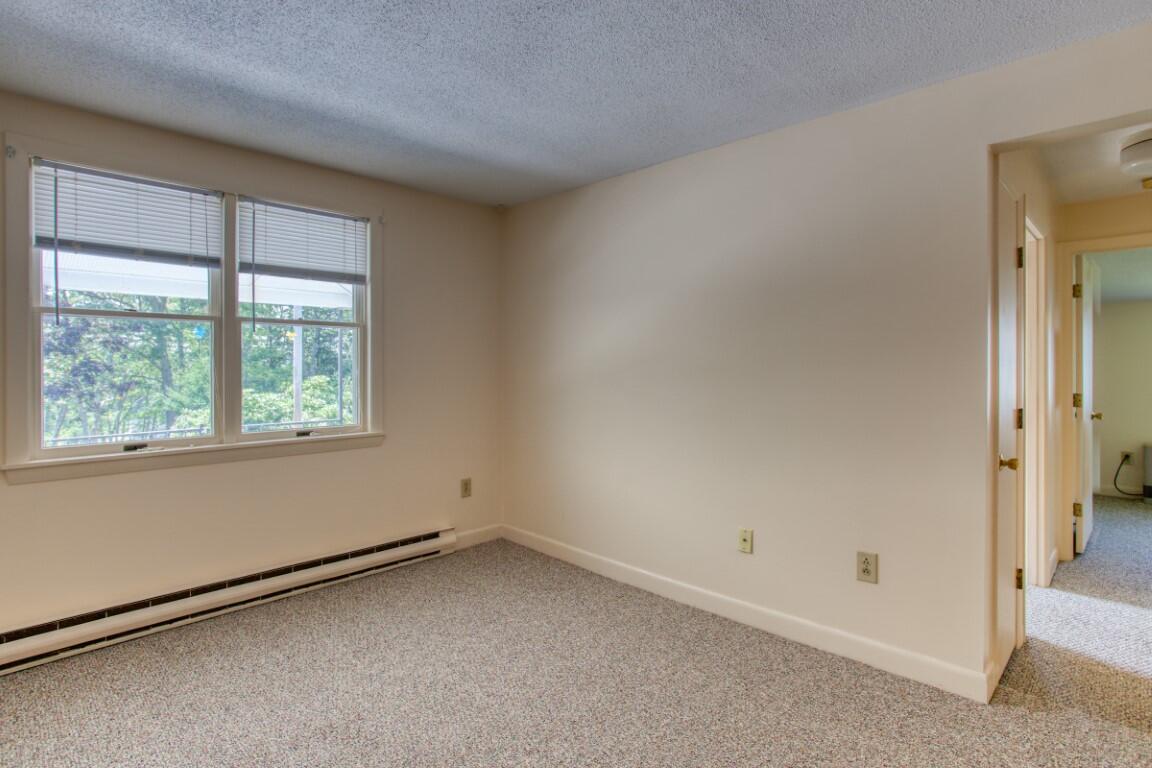 15 Montgomery Road Boothbay Harbor, ME 04538 - Photo 8 of 23 9. 15MontgomeryRd-4448