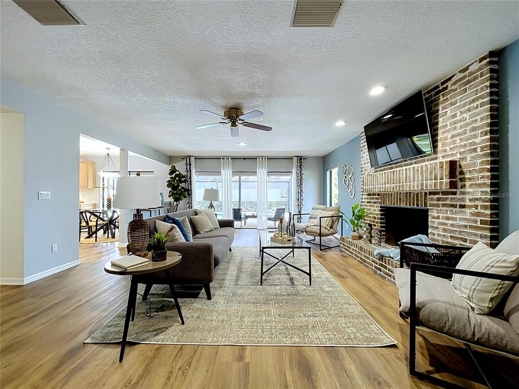 1711 Magdalene Manor Drive Tampa, FL 33613 - Photo 37 of 88