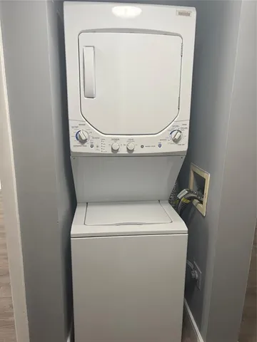 $220,000 | 5492 Courtyard Drive, Unit 5492, Margate, FL 33063