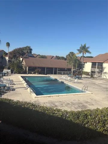 $220,000 | 5492 Courtyard Drive, Unit 5492, Margate, FL 33063