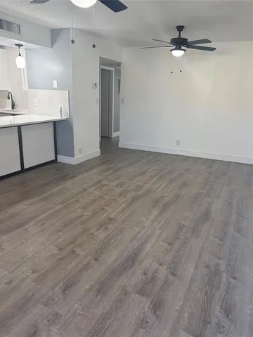 $220,000 | 5492 Courtyard Drive, Unit 5492, Margate, FL 33063