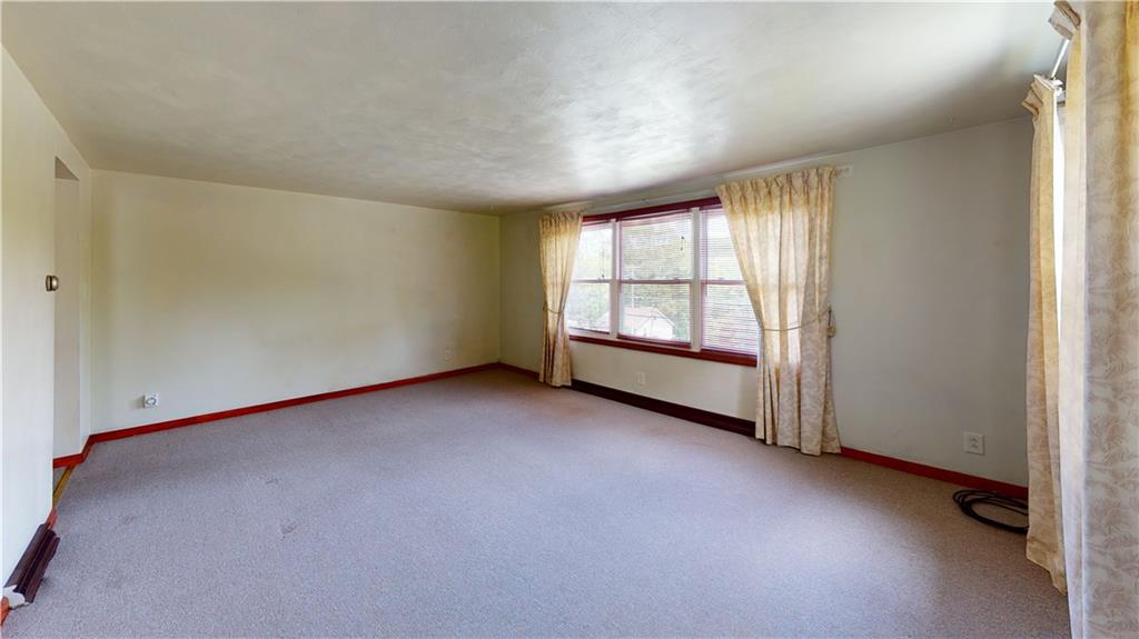 157 Freeman Falls Road Acme, PA 15610 - Photo 6 of 25 Gallery Image 6