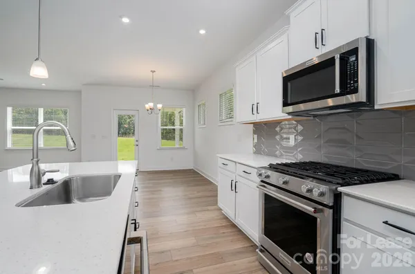 $3,100 | 19225 Yellow Birch Drive, Charlotte, NC 28278