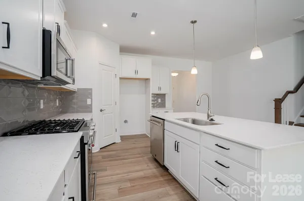 $3,100 | 19225 Yellow Birch Drive, Charlotte, NC 28278