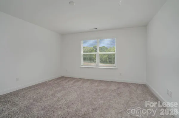 $3,100 | 19225 Yellow Birch Drive, Charlotte, NC 28278