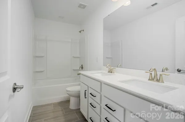$3,100 | 19225 Yellow Birch Drive, Charlotte, NC 28278