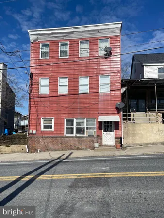 $148,000 | 1015 Bunting Street, Llewellyn, PA 17901