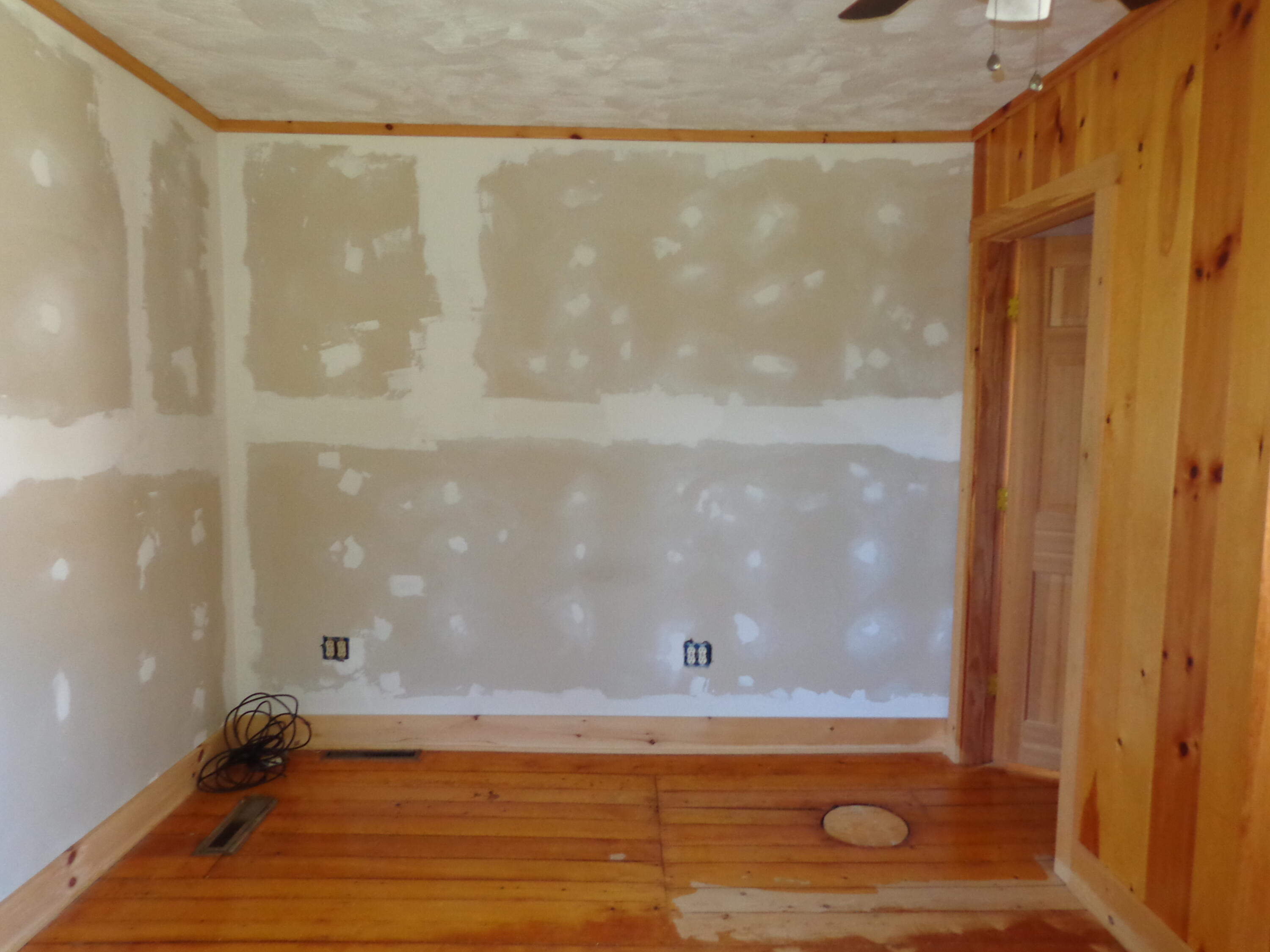 1386 State Route 32 Round Pond, ME 04564 - Photo 35 of 80 DSC00711