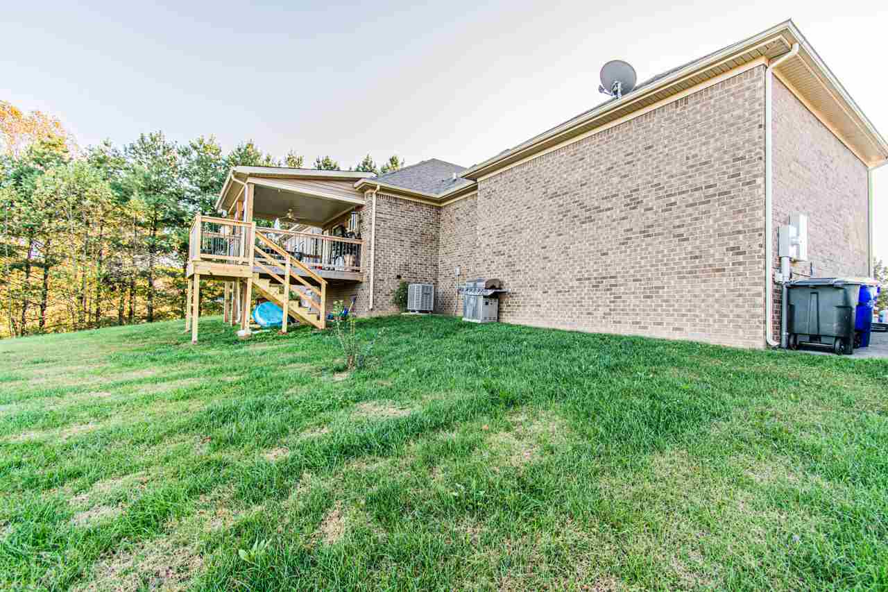 1422 Carter Road Bowling Green, KY 42103 - Photo 8 of 27 Gallery Image 8